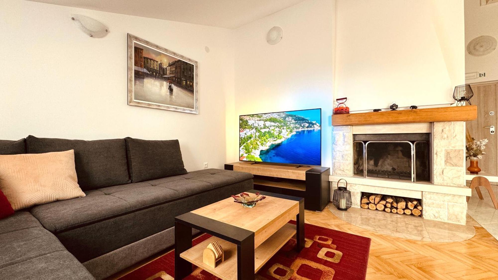 Ferienwohnung Penthouse Lapis Split Exterior foto