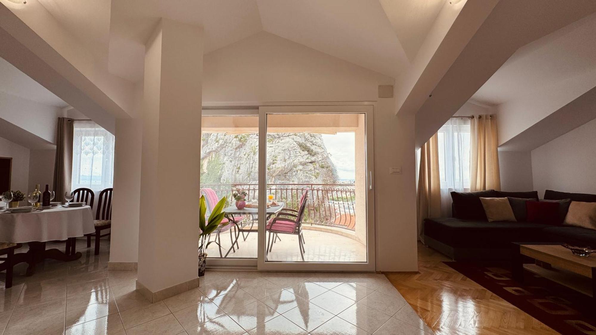 Ferienwohnung Penthouse Lapis Split Exterior foto